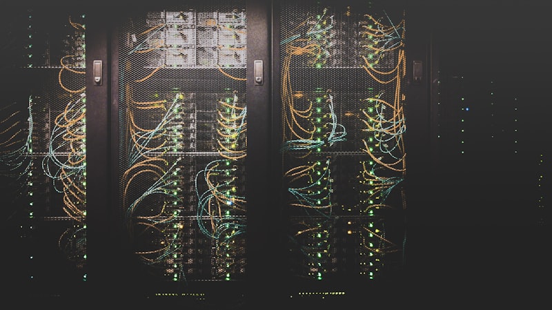 VPN encrypted network tunnel protecting data